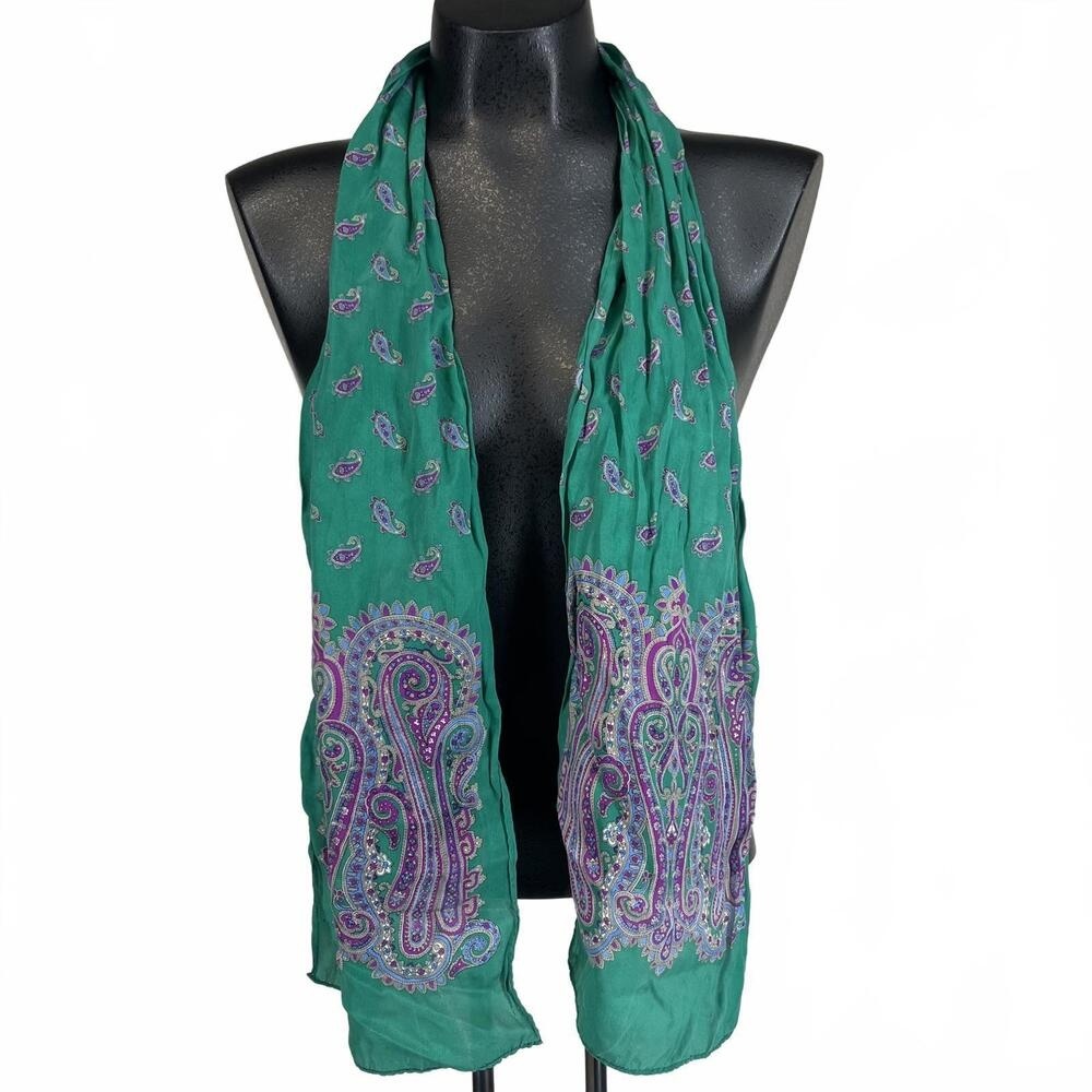Elegant Emerald Green Paisley Scarf Printed Design Green Color 56 Inches